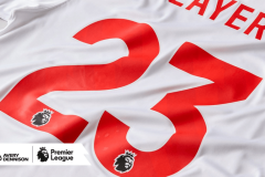 拉菲尼亚金球奖第五名：利兹联队史新高度与团队荣耀